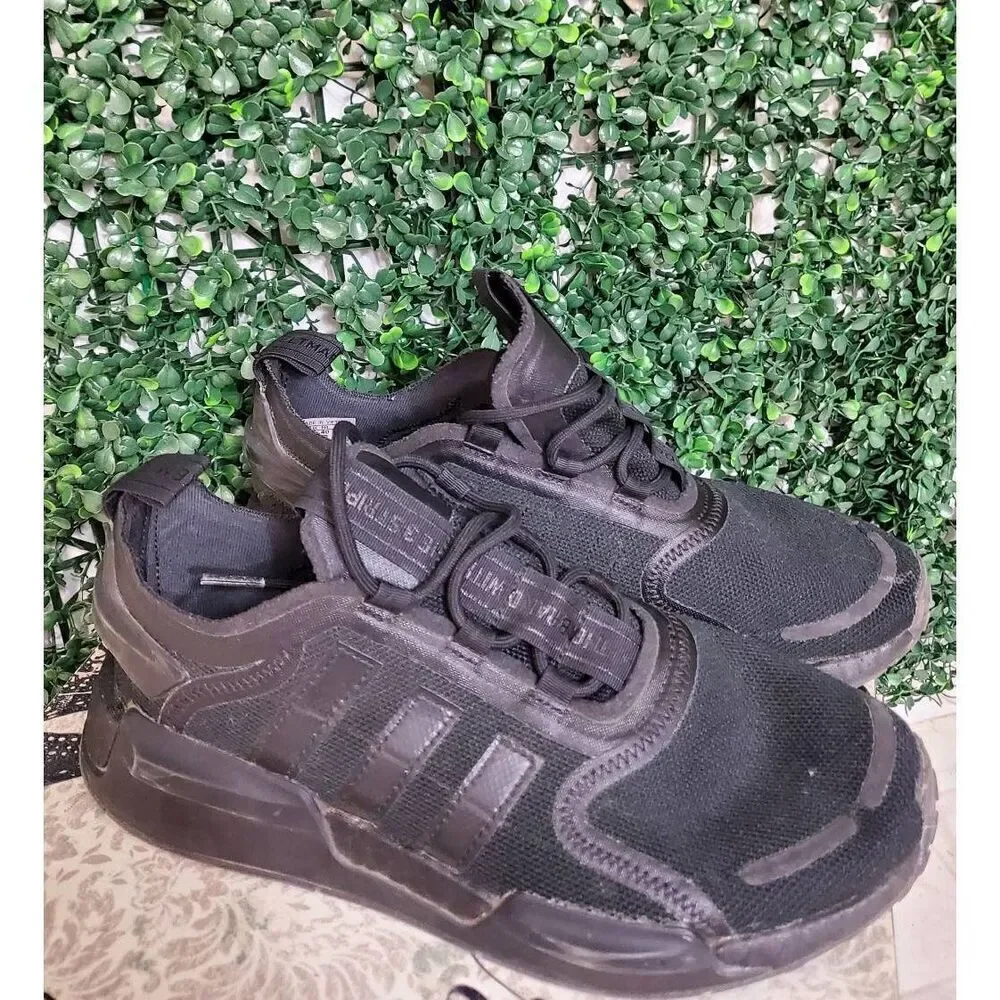 Adidas NMD triple black stripe